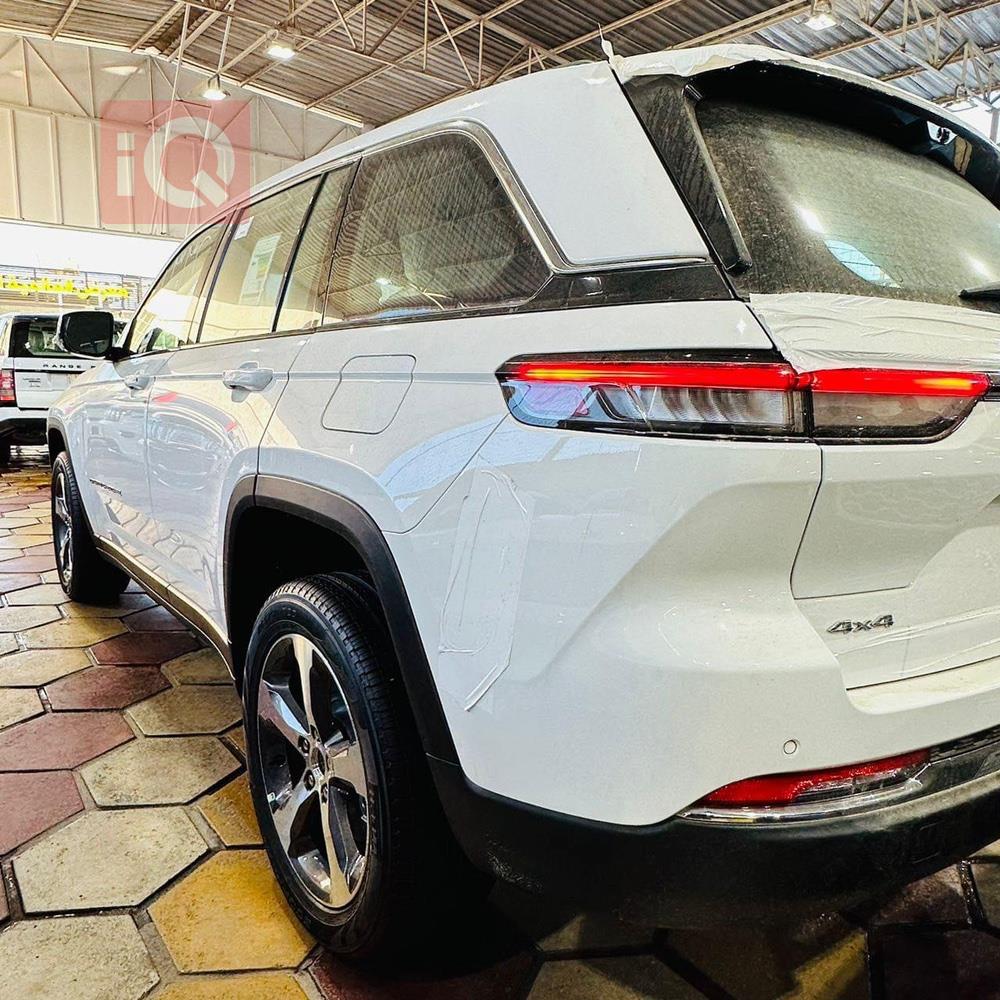 Jeep Grand Cherokee L